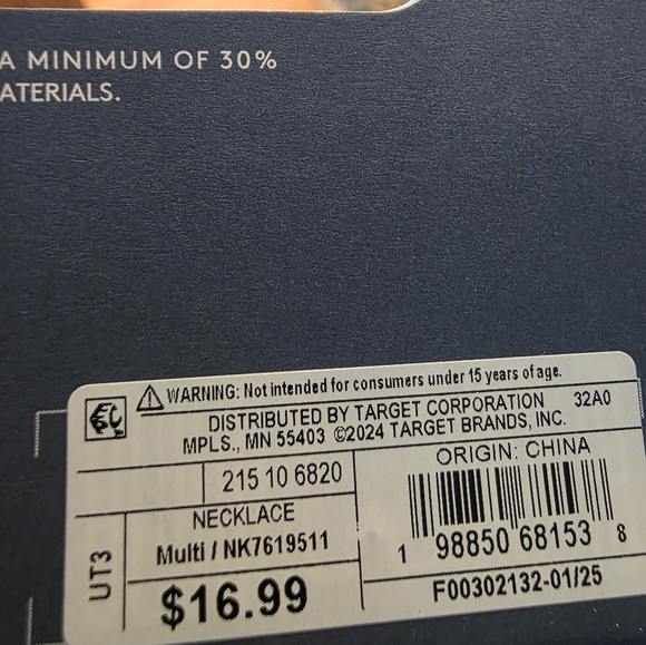 Universal Thread Necklace - Picture 2 of 2